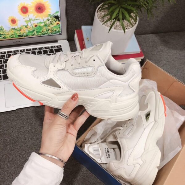 Giày Adidas Wmns Falcon 'Raw White' EE5118 - Ảnh 4
