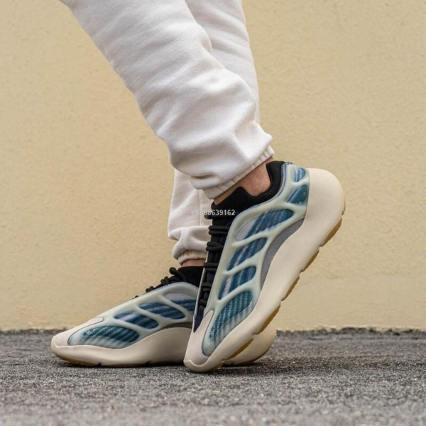 Giày Adidas Yeezy 700 V3 'Kyanite' GY0260 - Ảnh 6