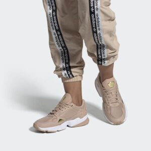 Alternative view of Giày Adidas Wmns Falcon 'Ash Pearl' EF4989