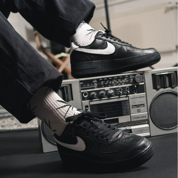 Giày Nike Air Force 1 Low Retro QS 'Black White' CQ0492-001 - Ảnh 10