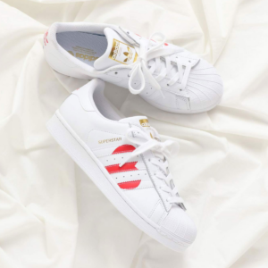 Alternative view of Giày Adidas Superstar 'Valentine's Day' EG3396
