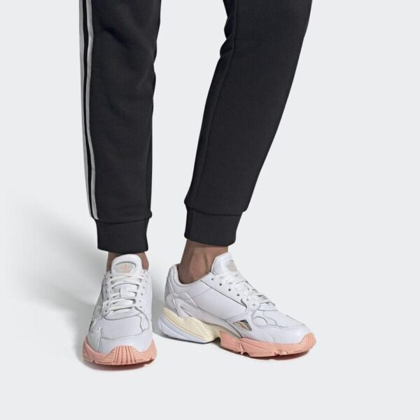 Giày Adidas Wmns Falcon 'Glow Pink' EG8141 - Ảnh 2