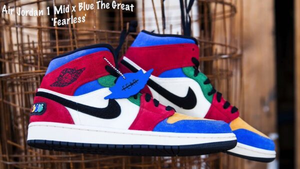 Giày Nike Blue The Great x Air Jordan 1 Mid 'Fearless' CU2805-100 - Ảnh 4