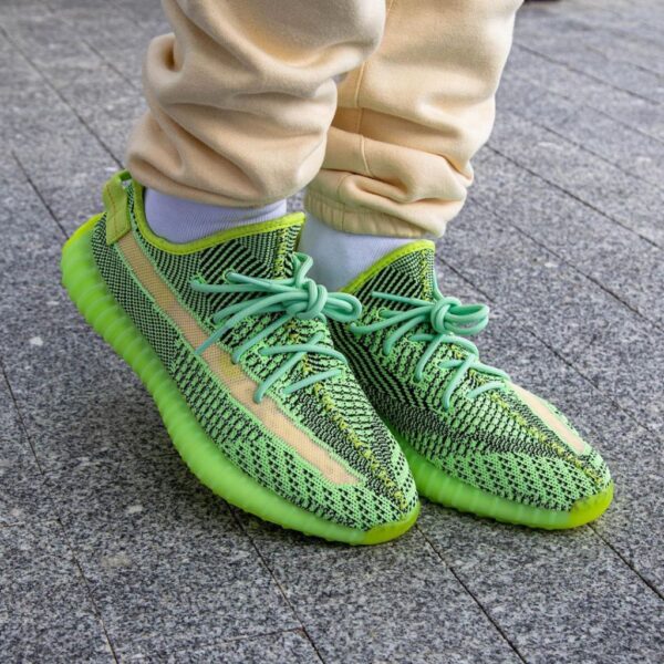 Giày Adidas Yeezy Boost 350 V2 Yeezreel (Non-Reflective) FW5191 - Ảnh 3
