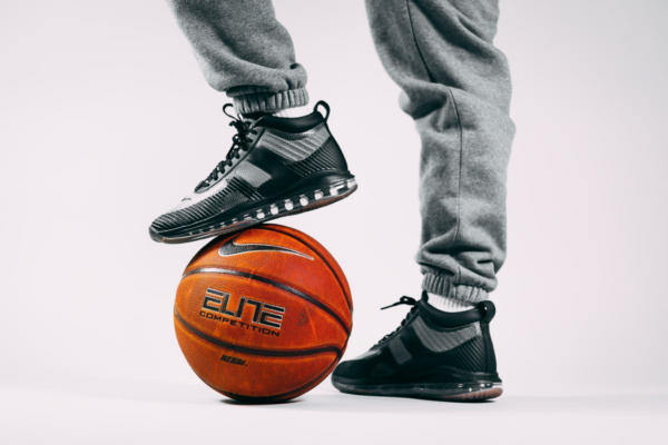 Giày Nike John Elliott x LeBron Icon QS 'Black' AQ0114-001 - Ảnh 6