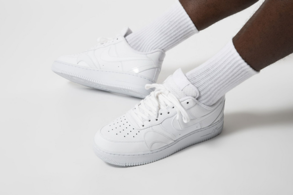 Giày Nike Air Force 1 '07 LV8 'Misplaced Swoosh Triple White' CK7214-100 - Ảnh 5