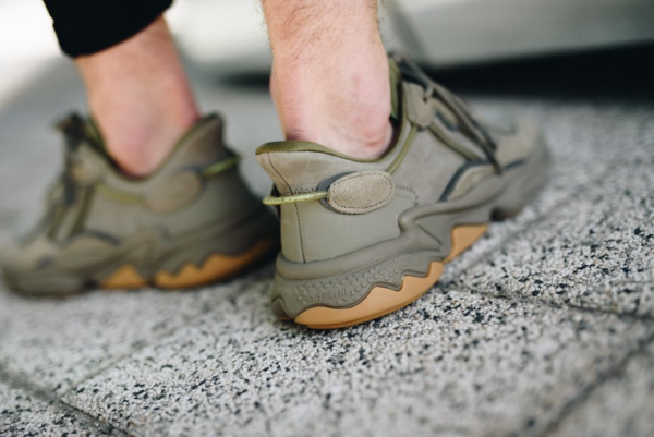 Giày Adidas Ozweego 'Trace Cargo' EE6461 - Ảnh 5