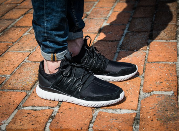 Giày Adidas Tubular Radial 'Core Black' AQ6723 - Ảnh 2