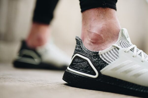 Giày Adidas UltraBoost 19 'Linen Green' F34075 - Ảnh 3