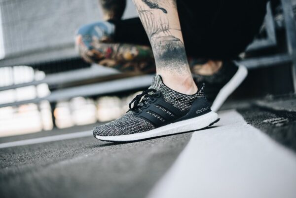 Giày Adidas UltraBoost 4.0 'Black Carbon' CM8110 - Ảnh 5