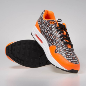 Giay Nike Air Max 1 'Just Do It Pack Black Orange' 875844-008