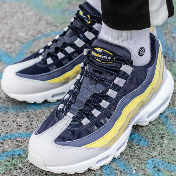 Giày Nike Air Max 95 Essential 'Lemon Wash' 749766-107 - Ảnh 2