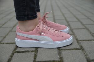 Alternative view of Giày Puma Suede Platform 'Pink' 362223-14