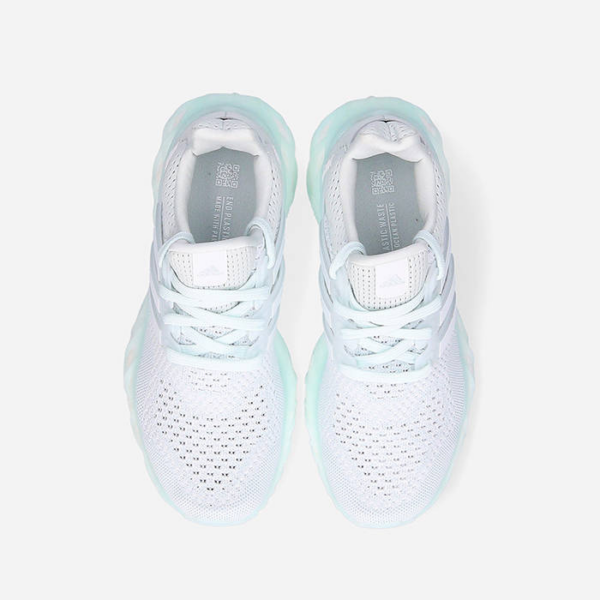 Giay Adidas UltraBoost Web DNA 'Blue Tint' GY9094