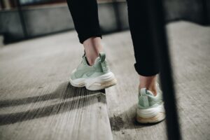 Alternative view of Giày Puma Thunder Desert 'Smoke Green' 368024-02