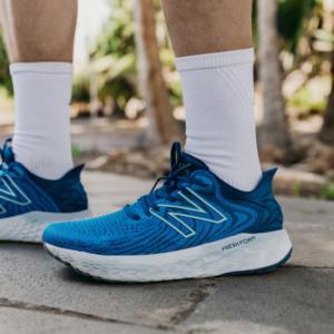 Alternative view of Giày New Balance Fresh Foam 1080v11 'Wave Blue' M1080S11
