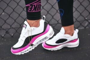 Alternative view of Giày Nike Wmns Air Max 98 SE 'China Rose' AT6640-100