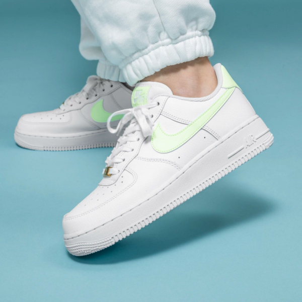 Giày Nike Wmns Air Force 1 Low 'Barely Volt' 315115-155 - Ảnh 4
