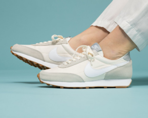 Giay Nike Daybreak 'Pale Ivory Light Smoke Grey' CK2351-101