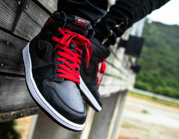 Giày Nike Air Jordan 1 Retro High OG 'Black Gym Red' 555088-060 - Ảnh 4