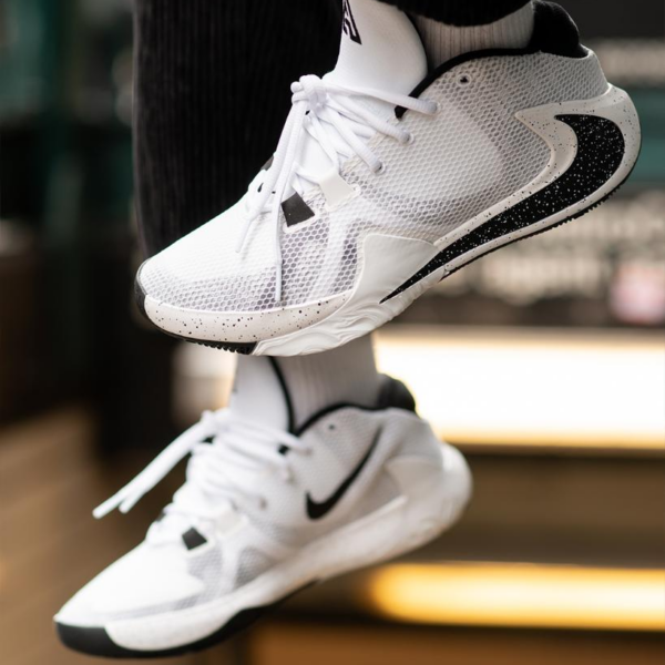 Giày Nike Zoom Freak 1 'Oreo' BQ5422-101 - Ảnh 2