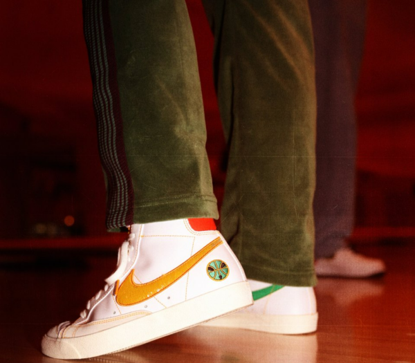 Giày Nike Blazer Mid '77 Vintage 'Roswell Rayguns' DD9239-100 - Ảnh 3