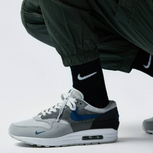 Alternative view of Giày Nike Air Max 1 City Pack 'London' CV1639-001
