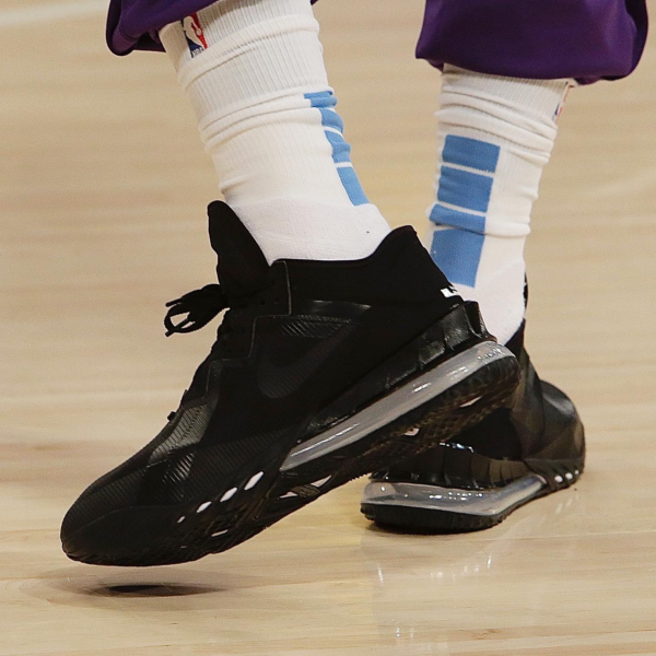 Giày Nike LeBron 18 Low 'Zero Dark 23' CV7562-004 - Ảnh 2