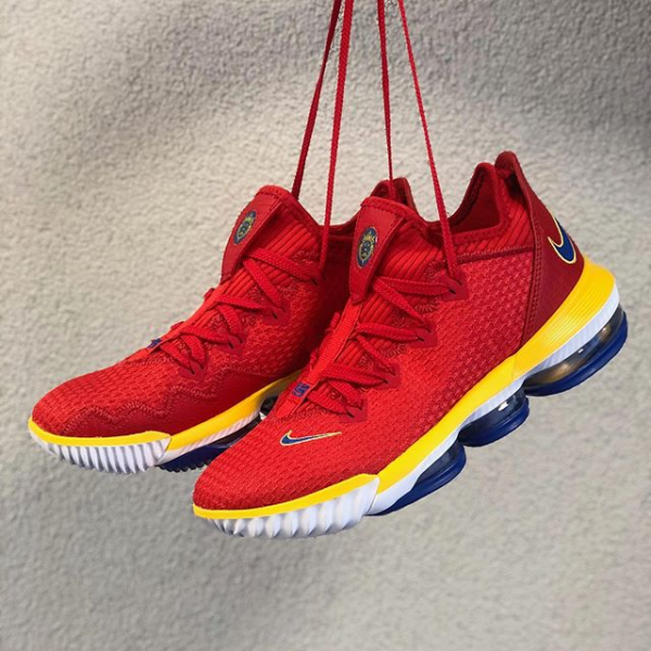 Giày Nike LeBron 16 Low 'SuperBron' CK2168-600 - Ảnh 2