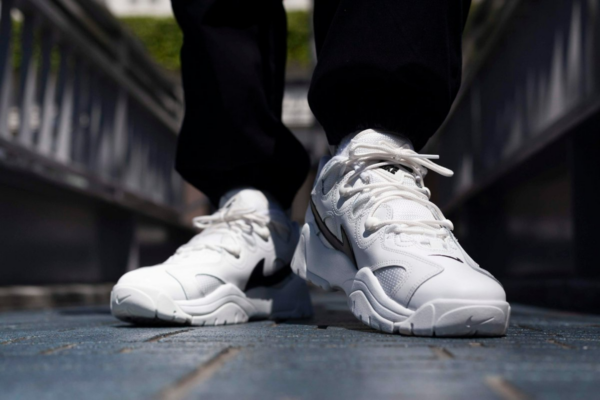 Giày Nike Air Barrage Low White Black CW3130-100 - Ảnh 5