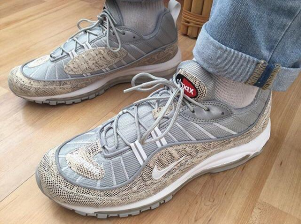 Giày Nike Supreme x Air Max 98 'Snakeskin' 844694-100 - Ảnh 2
