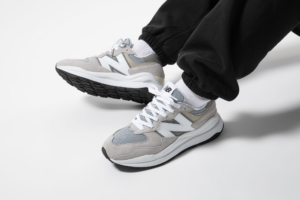 Alternative view of Giày New Balance 5740 'Rain Cloud' M5740CA