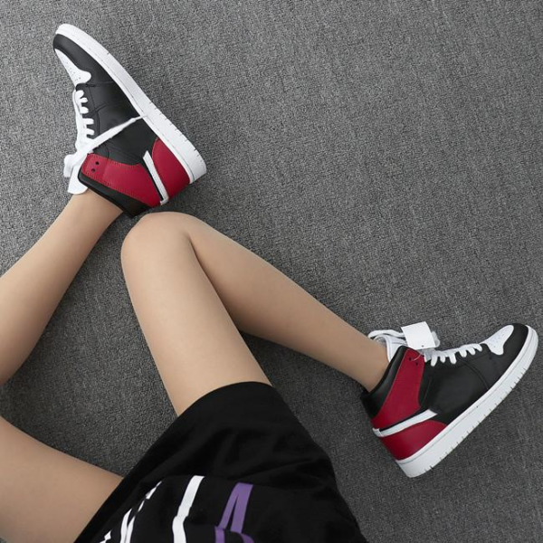 Giày Nike Air Jordan 1 Mid 'Noble Red' BQ6472-016 - Ảnh 3