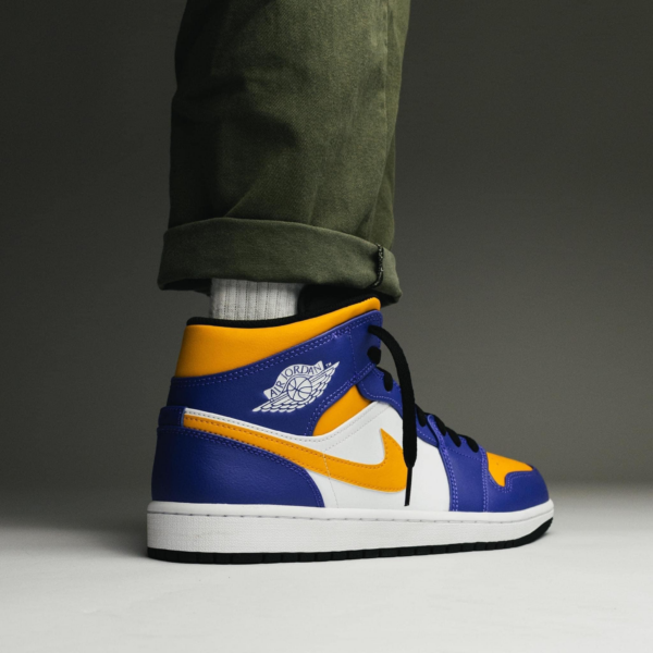 Giày Nike Air Jordan 1 Mid 'Lakers' DQ8426-517 - Ảnh 2