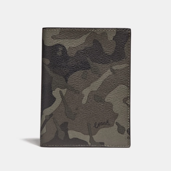VÍ Coach Passport Case With Camo Print LTG28CER6Z - Ảnh 2