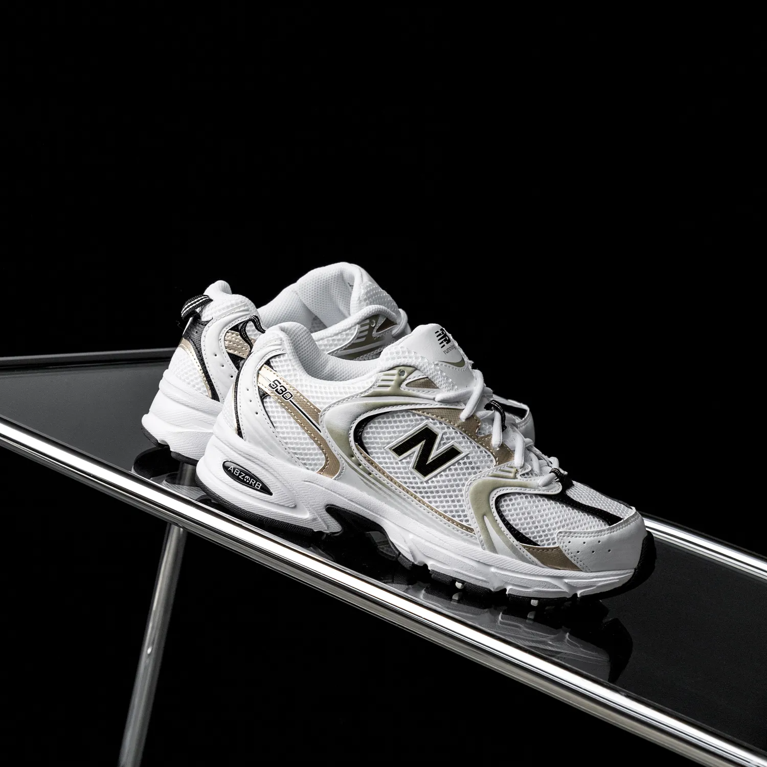 Giày New Balance 530 'White Light Gold Metallic' MR530UNI - Ảnh 6