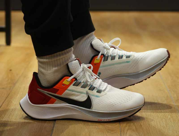 Giày Nike Air Zoom Pegasus 38 Sail Gym Red Dune Red DQ4499-101 - Ảnh 5