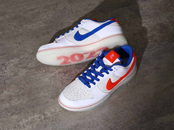 Giay Nike Dunk Low Retro Year of the Rabbit 'White Varsity Royal' FD4203-161