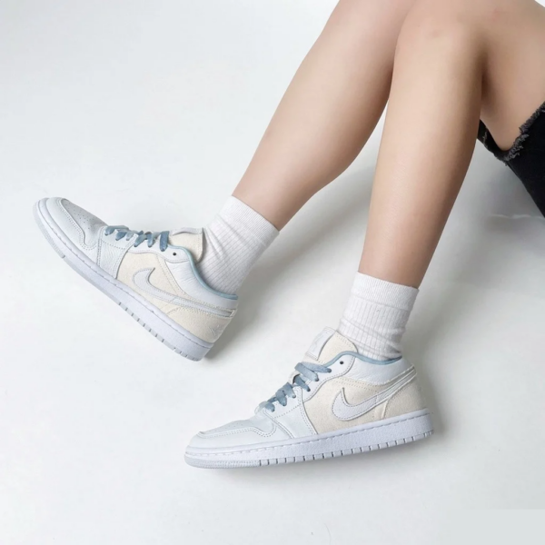 Giay Nike Air Jordan 1 Low 'Sail Canvas' DQ4151-500