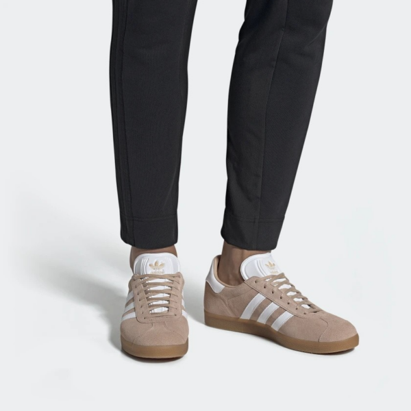Giày Adidas Gazelle 'Beige' CM8467 - Ảnh 2
