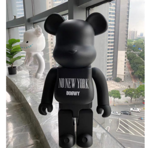 Alternative view of Mô hình Bearbrick Boowy "No New York" 400%