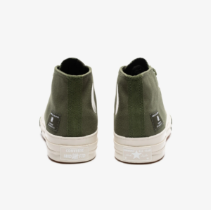 Giay Converse X Undefeated Chuck 70 Mid 'Chive' A02143C