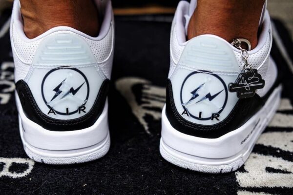 Giày Nike Fragment Design x Air Jordan 3 Retro SP 'White' DA3595-100 - Ảnh 5