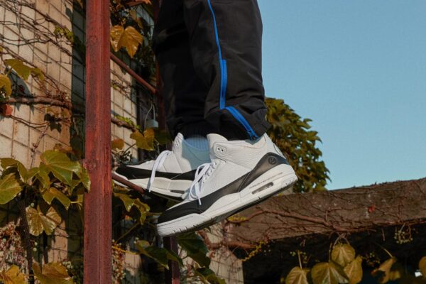 Giày Nike Fragment Design x Air Jordan 3 Retro SP 'White' DA3595-100 - Ảnh 4