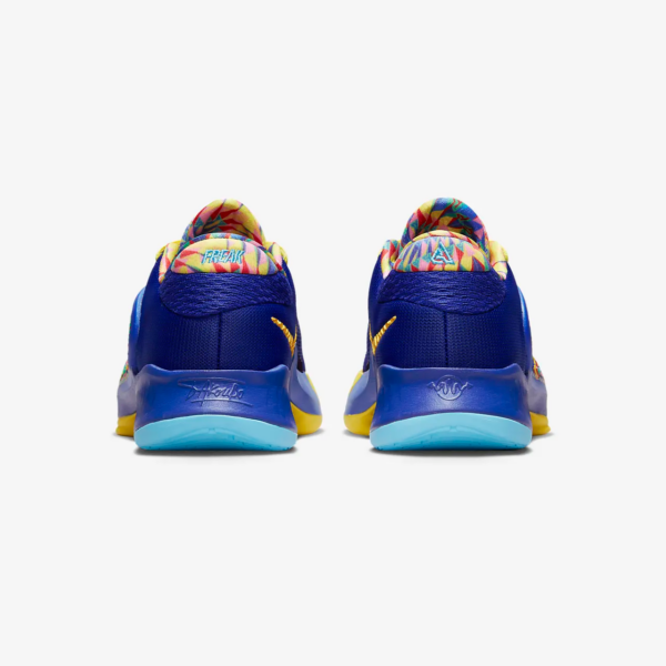 Giay Nike Zoom Freak 4 SE GS 'Kaleidoscope' DV3017-400