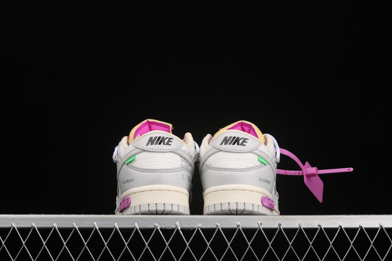 Giày Nike Off-White x Dunk Low 'Lot 03 Of 50' DM1602-118 - Ảnh 4