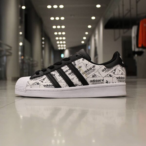Giày Adidas Superstar 'Label Collage' FV2819 - Ảnh 3