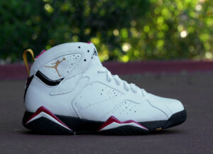 Alternative view of Giày Nike Air Jordan 7 Retro 'Cardinal' 2011 304775-104