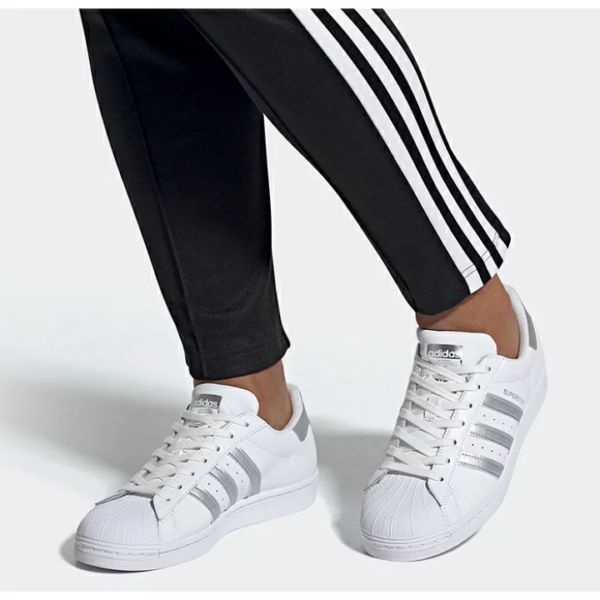 Giày Adidas Superstar 'White Silver Metallic' FX2329 - Ảnh 2