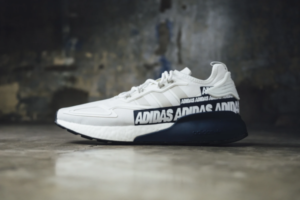 Giày Adidas ZX 2K Boost 'Bold Logo Graphic White Navy' FX7036 - Ảnh 4